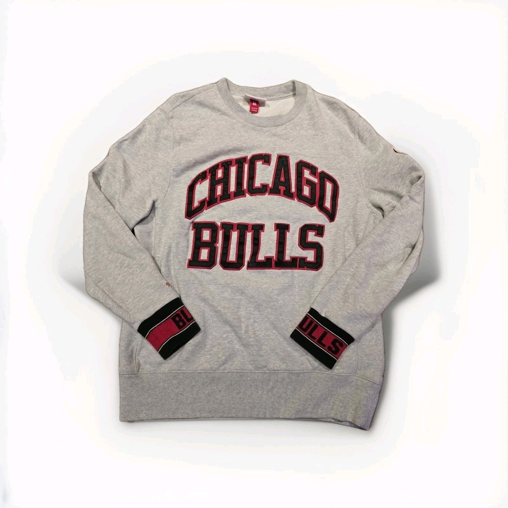 Chicago Bulls Mitchell & Ness Gray Crewneck Sweatshirt MensPullover Medium